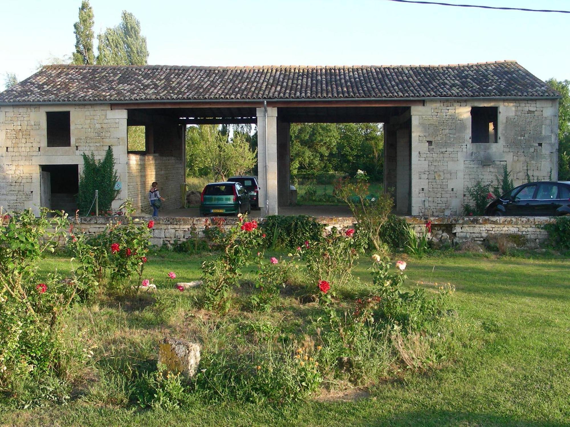 Chambres D'Hotes Entre Niort Et Marais Poitevin Bessines Exterior photo